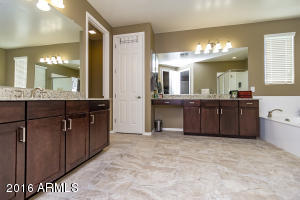 10653 E Vivid Ave, Mesa, AZ 85212 photo 12