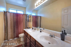 2920 Estrella Ct, Gilbert, AZ 85296 photo 15