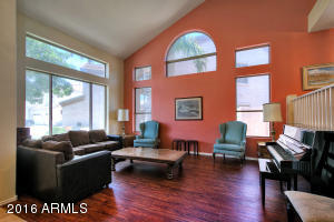 2920 Estrella Ct, Gilbert, AZ 85296 photo 2