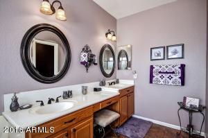 1005 E Constitution Dr, Gilbert, AZ 85296 photo 23