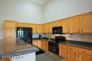 2555 E Arrowhead Trl, Gilbert, AZ 85297 photo 7