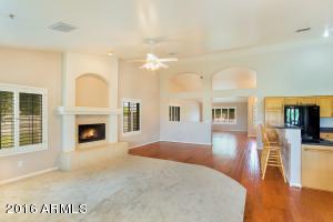 2555 E Arrowhead Trl, Gilbert, AZ 85297 photo 10