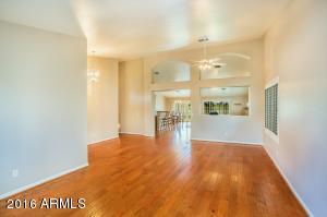 2555 E Arrowhead Trl, Gilbert, AZ 85297 photo 4