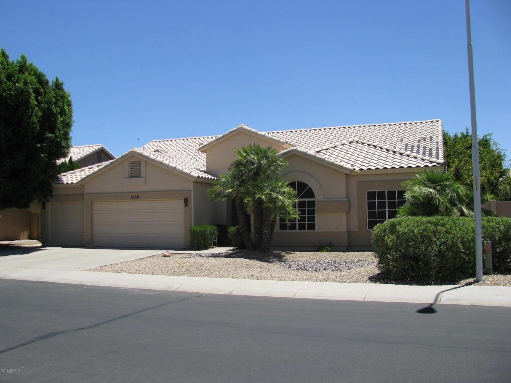 1959 E Chilton Dr, Tempe, AZ 85283 photo 2
