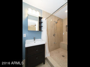 1233 Echo Ln, Phoenix, AZ 85020 photo 13