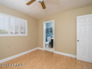 1233 Echo Ln, Phoenix, AZ 85020 photo 12