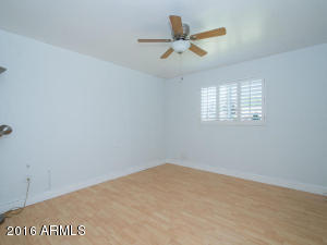 1233 Echo Ln, Phoenix, AZ 85020 photo 19