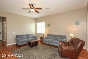 1559 E Hummingbird Way, Gilbert, AZ 85297 photo 6
