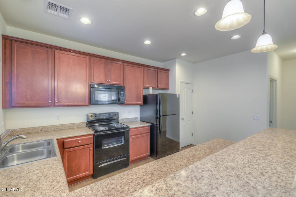 955 S Pheasant Dr, Gilbert, AZ 85296 photo 12