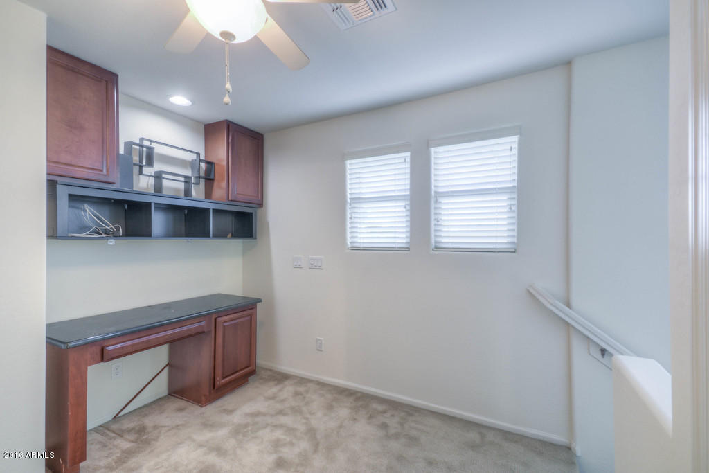 955 S Pheasant Dr, Gilbert, AZ 85296 photo 19