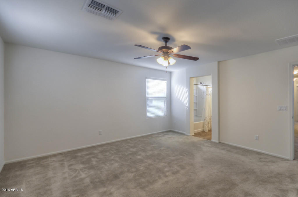 955 S Pheasant Dr, Gilbert, AZ 85296 photo 21