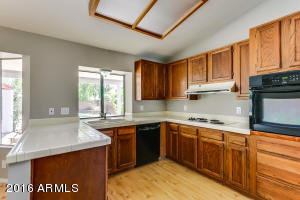 1301 E Sand Dollar Ct, Gilbert, AZ 85234 photo 9