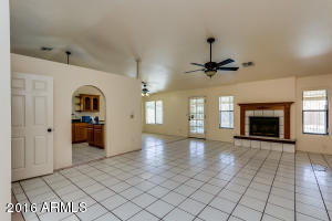 5824 Ellis St, Mesa, AZ 85205 photo 4