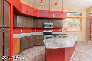 4068 E Aspen Way, Gilbert, AZ 85234 photo 3