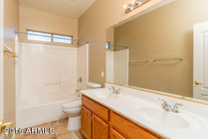 4068 E Aspen Way, Gilbert, AZ 85234 photo 16