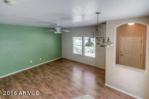 1561 S Owl Dr, Gilbert, AZ 85296 photo 7