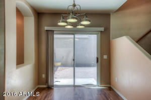 1561 S Owl Dr, Gilbert, AZ 85296 photo 3