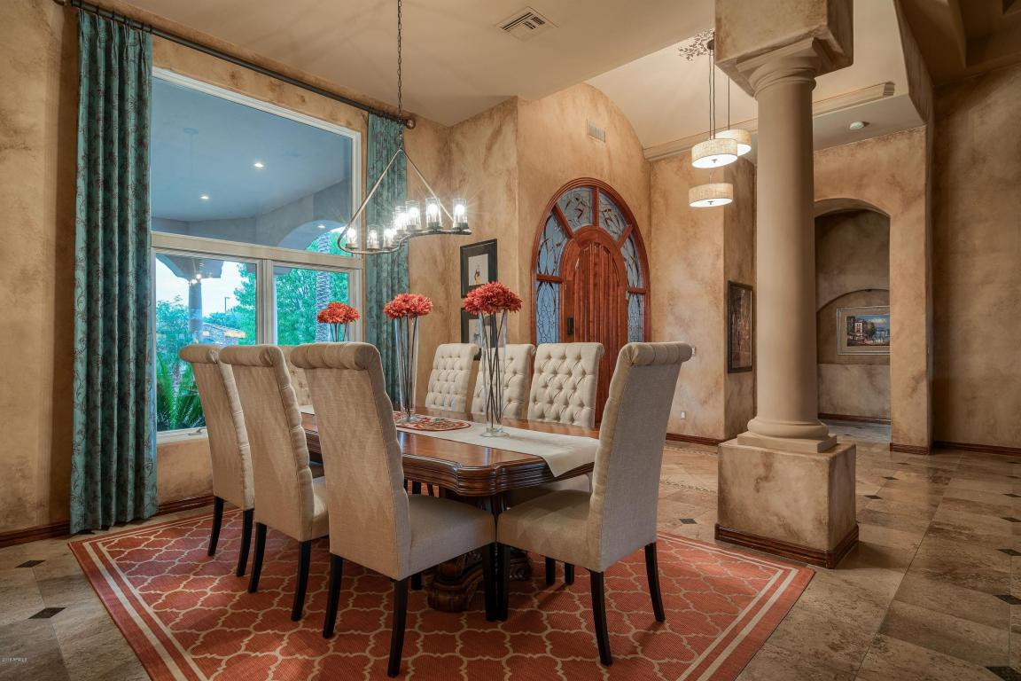 2885 E Robin Ct, Gilbert, AZ 85296 photo 13