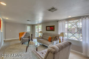 5313 E Verde Ln, Phoenix, AZ 85018 photo 10