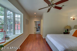 5313 E Verde Ln, Phoenix, AZ 85018 photo 12