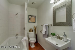 5313 E Verde Ln, Phoenix, AZ 85018 photo 13