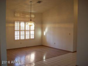 1038 E Forest Hills Dr, Phoenix, AZ 85022 photo 5