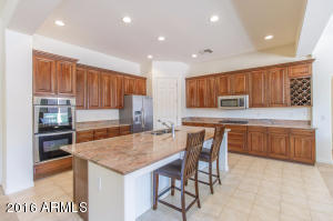 2430 E Park View Ln, Phoenix, AZ 85024 photo 6