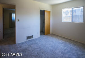 1757 E Tuckey Ln, Phoenix, AZ 85016 photo 11