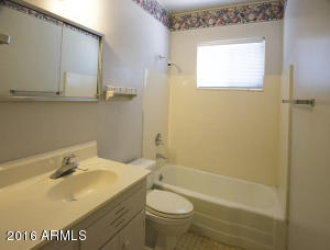 1757 E Tuckey Ln, Phoenix, AZ 85016 photo 9