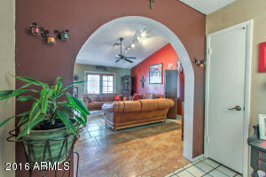852 E Grandview St, Mesa, AZ 85203 photo 4