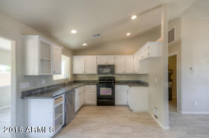 453 S San Marcos Dr, Apache Junction, AZ 85120 photo 9