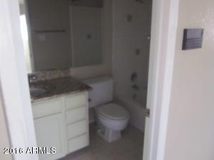 15 E Loma Ln, Phoenix, AZ 85020 photo 12