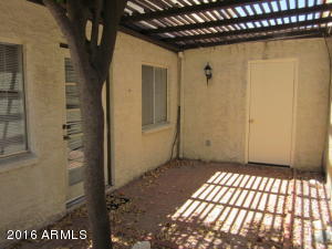 15 E Loma Ln, Phoenix, AZ 85020 photo 4