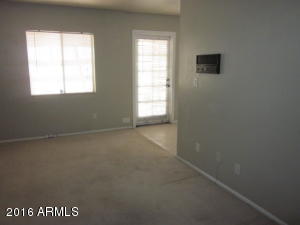 15 E Loma Ln, Phoenix, AZ 85020 photo 10