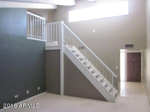 15 E Loma Ln, Phoenix, AZ 85020 photo 5