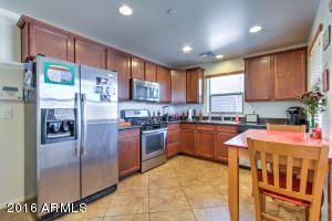 2223 S Buckaroo Trl, Gilbert, AZ 85295 photo 3