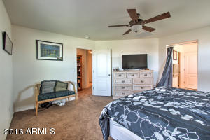 2223 S Buckaroo Trl, Gilbert, AZ 85295 photo 16