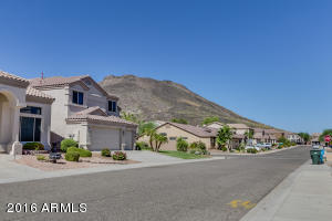 6425 W Hackamore Dr, Phoenix, AZ 85083 photo 1
