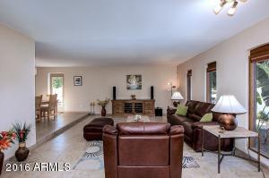 321 E Marlette Ave, Phoenix, AZ 85012 photo 8