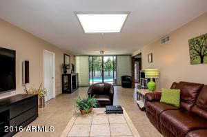 321 E Marlette Ave, Phoenix, AZ 85012 photo 19