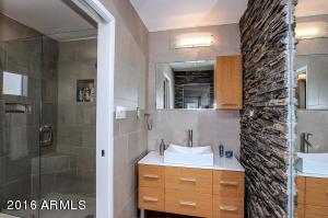 321 E Marlette Ave, Phoenix, AZ 85012 photo 15