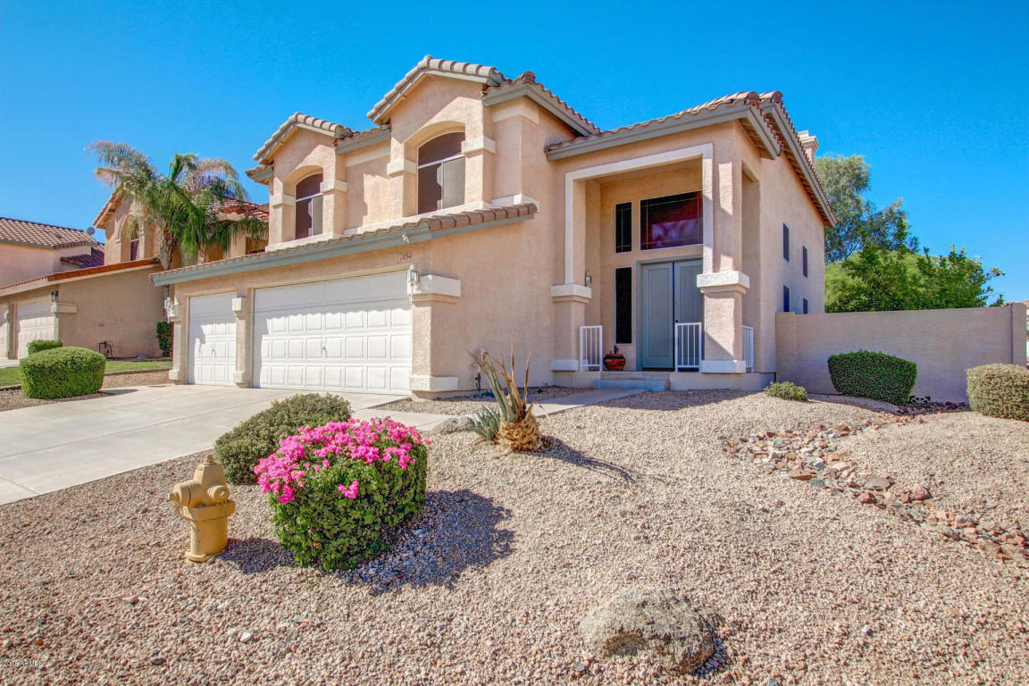 1034 E Hiddenview Dr, Phoenix, AZ 85048 photo 1