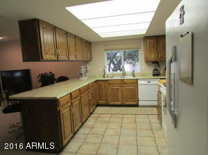 4364 E Pearce Rd, Phoenix, AZ 85044 photo 9