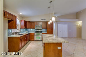 1126 E Gail Dr, Gilbert, AZ 85296 photo 13