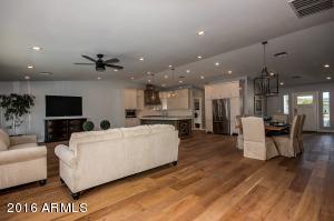 4143 Earll Dr, Phoenix, AZ 85018 photo 10