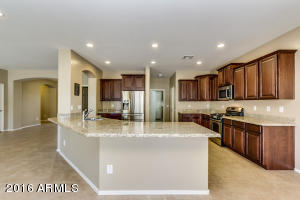 2954 E Coconino Dr, Gilbert, AZ 85298 photo 11