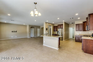 2954 E Coconino Dr, Gilbert, AZ 85298 photo 9