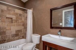 4123 E Becker Ln, Phoenix, AZ 85028 photo 14