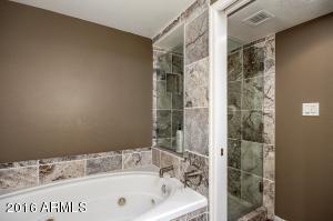 4123 E Becker Ln, Phoenix, AZ 85028 photo 17