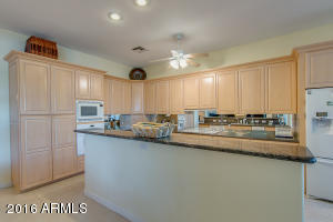 2028 E Gondola Ln, Gilbert, AZ 85234 photo 12